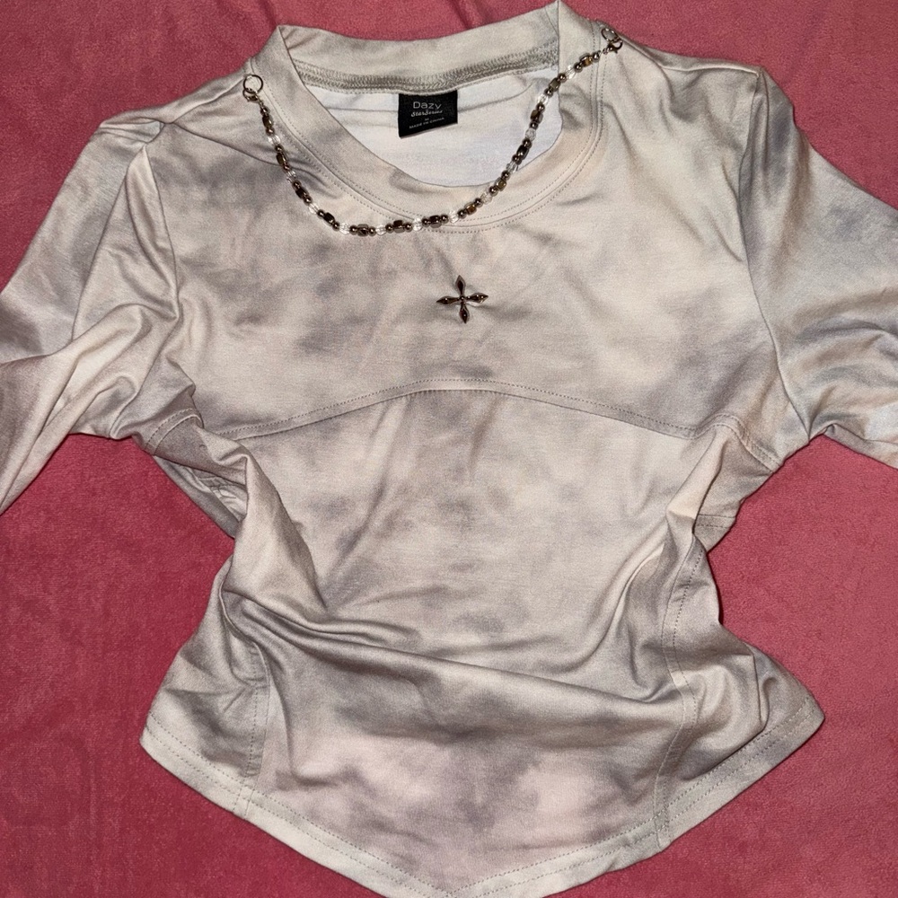 Onyx Women's Classic Cream Long Sleeve Top